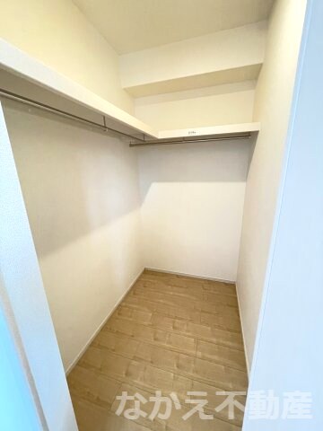 物件内観写真12　(収納スペース豊富です)