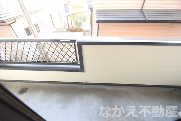 バルコニー(落ち着いた時間を過ごせるバルコニーです)