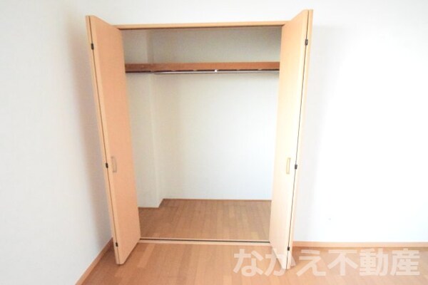 収納(こまごまとしたものを収納できそうですね)