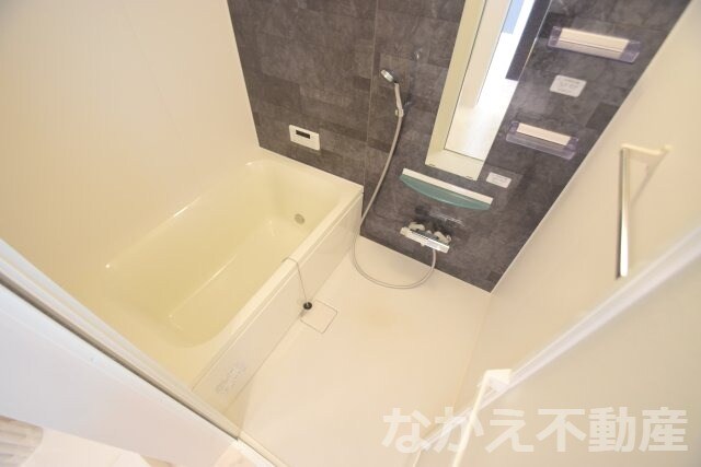 物件内観写真6　(落ち着いた空間のお風呂です)