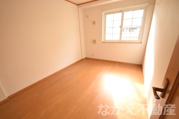 洋室(明るい洋室です)