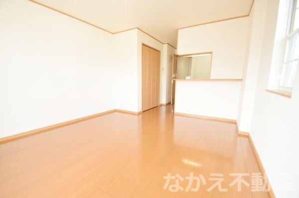 寝室(使い勝手のいい寝室です)