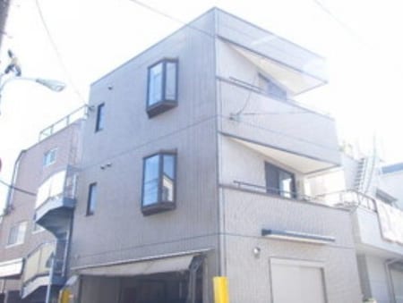 PTイエロー外観写真