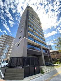 福岡市営地下鉄箱崎線 箱崎宮前駅 14階建 築10年の外観写真