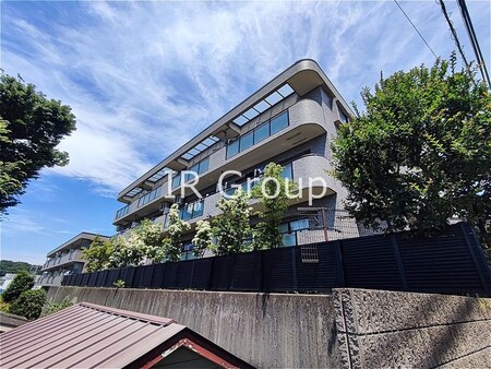ガーデンピア成増２号館外観写真