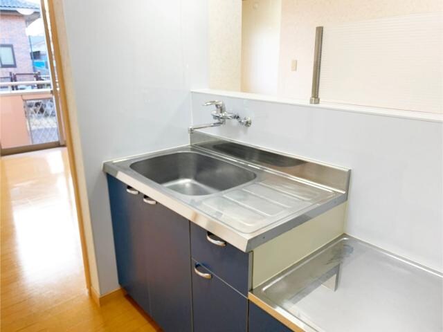 物件内観写真4　(カウンターキッチン)