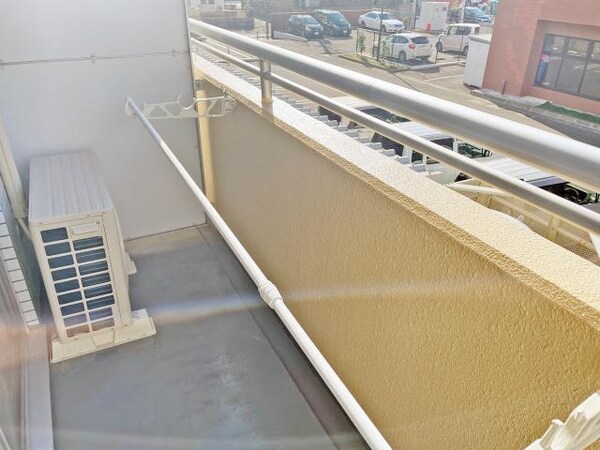 ベランダ・バルコニー・庭(洗濯物干しスペース)