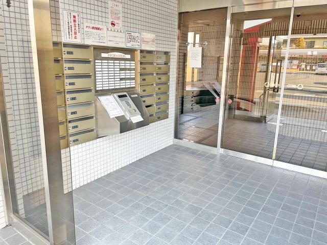 物件内観写真9　(安心のオートロック対応)