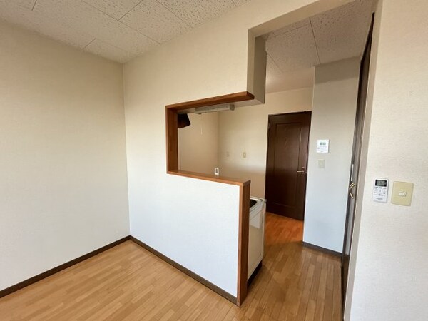 キッチン(※反転タイプの写真です。)
