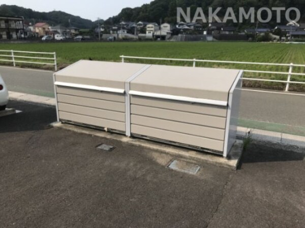 建物設備(ゴミステーション)