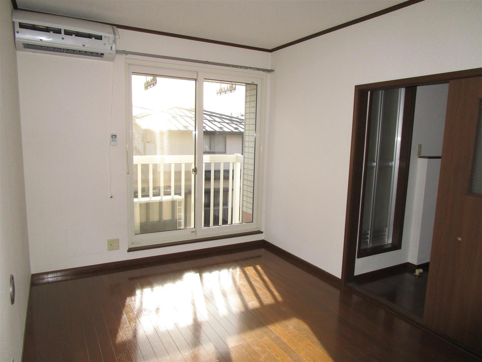 物件内観写真5　(参考写真（Ｃ202号室）)