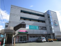 YSビルの外観写真