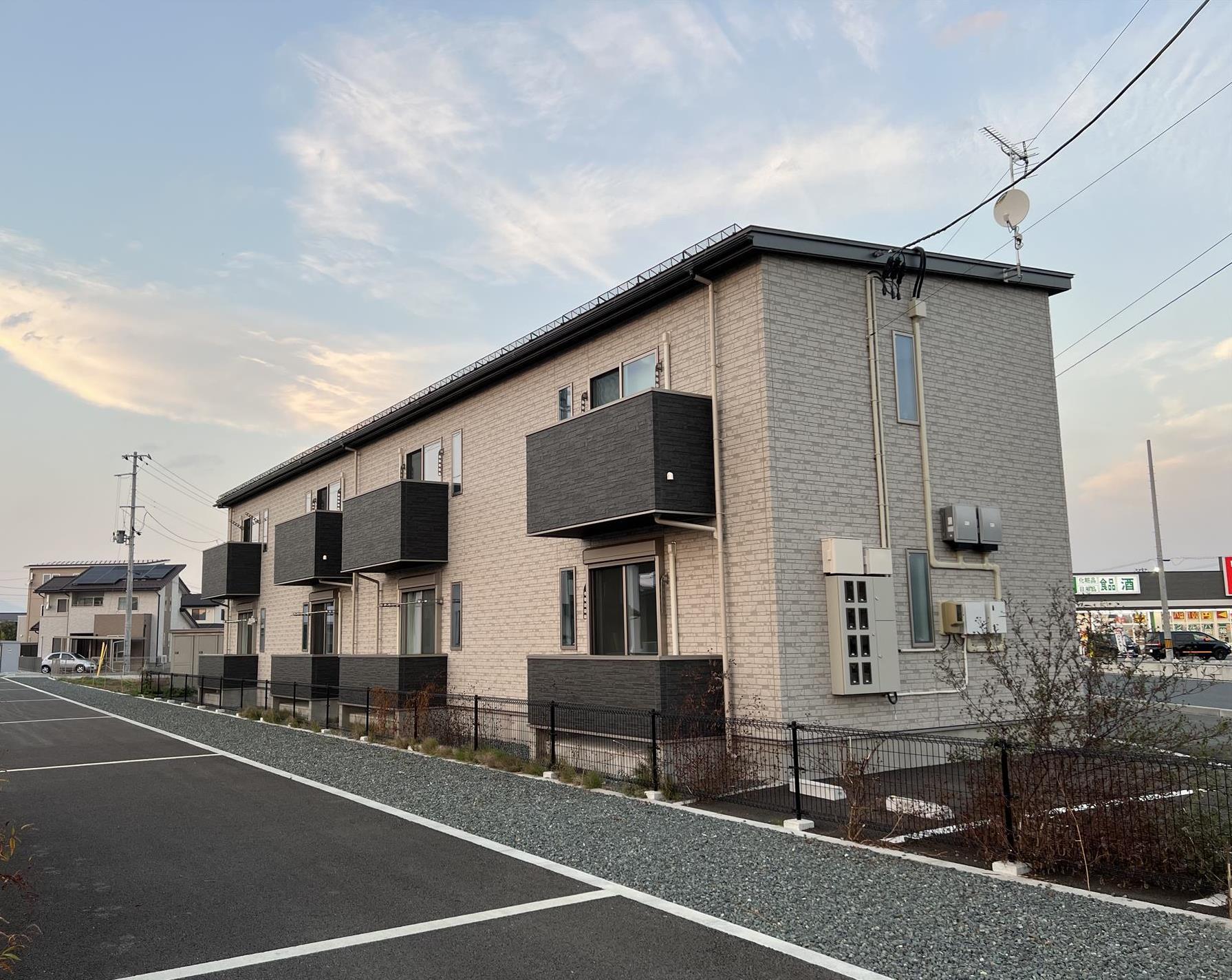レジデンス向中野