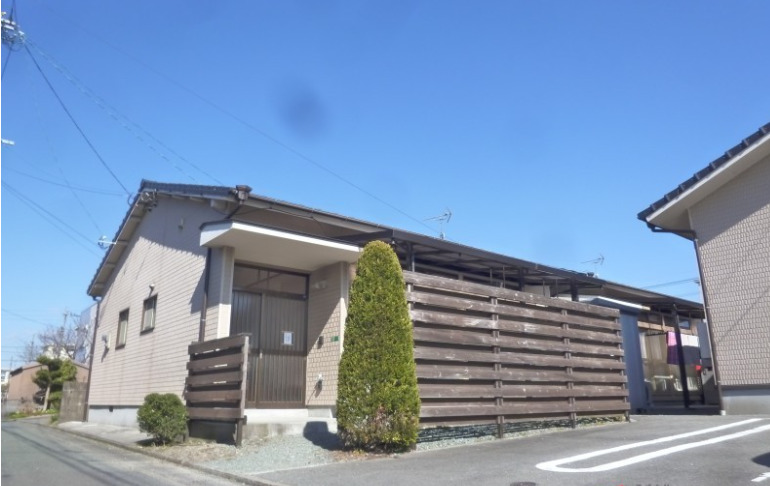 南町松本貸家西