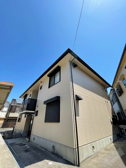 シャンポール壱・弐番館