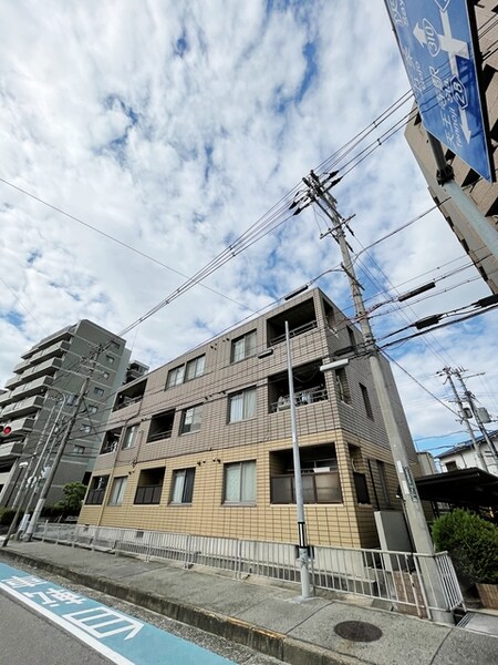 メゾンイグレク外観写真