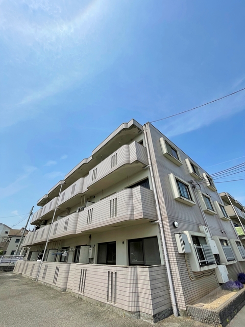 グローリアス金岡