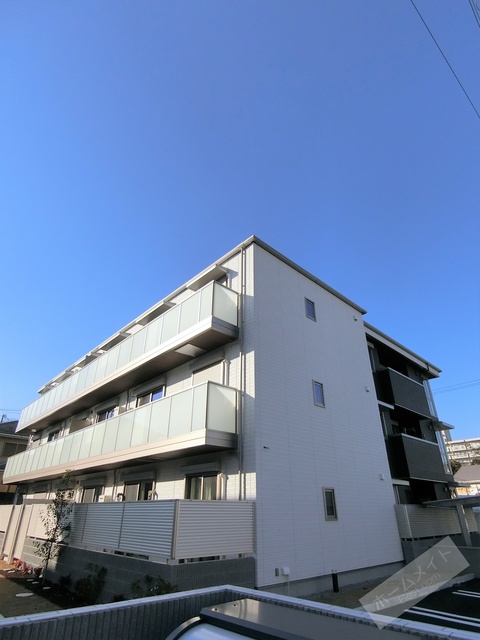 シャーメゾン　サカイパークスⅠ