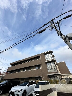 ウィズ　ワン外観写真