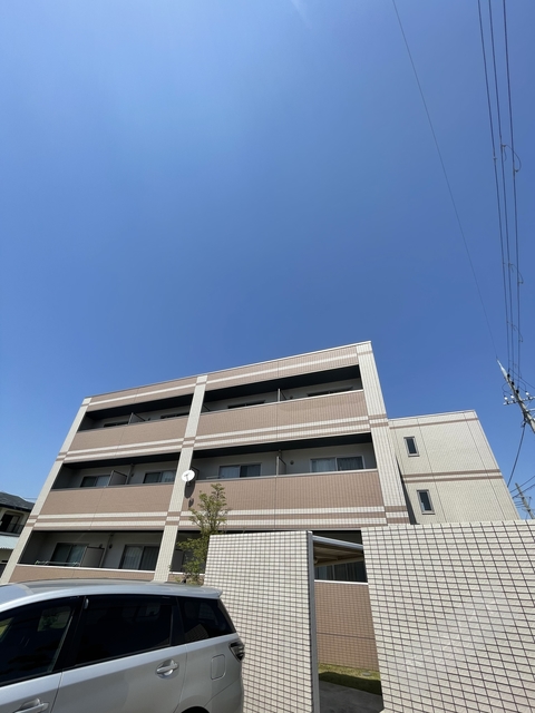 エバーヒルズ　N棟