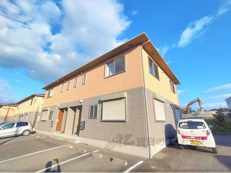 エミネンス亀岡外観写真