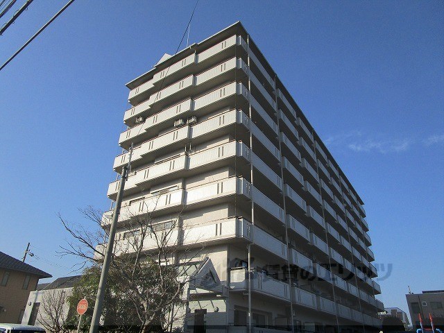 クラウンハイム亀岡千代川2F
