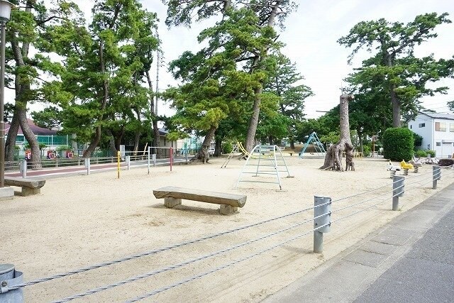 物件外観写真6　(沖洲公園まで400m)