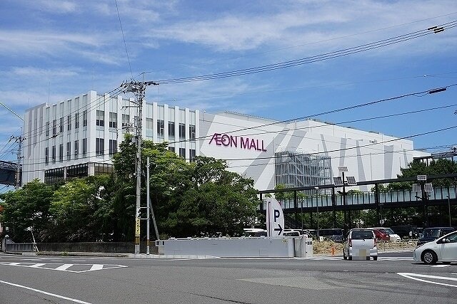 物件外観写真8　(イオンモール徳島店様まで1800m)