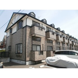 アヴァンセ富沢南伍番館外観写真