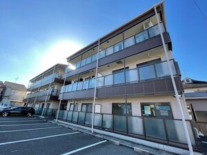 澤村マンション外観写真