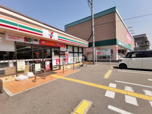 周辺環境(【コンビニエンスストア】セブンイレブン 藤井寺岡1丁目店まで)