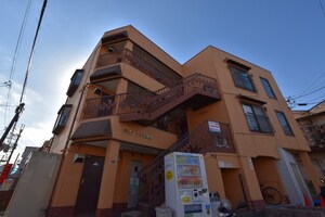 ティーズメゾン野々上(旧：リオシード羽曳野)外観写真