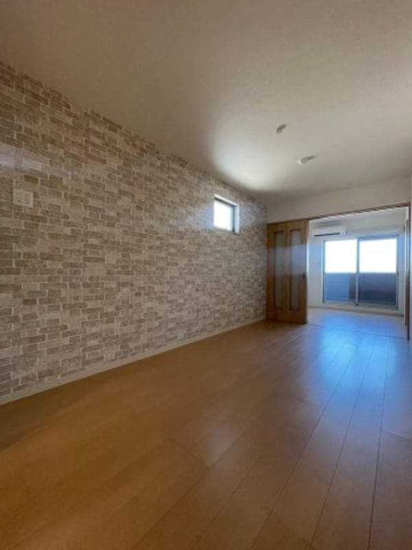 寝室(同施工業者、別物件、類似間取りのイメージ写真です)