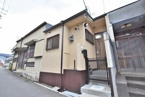 高鷲テラスハウス7-4-22外観写真