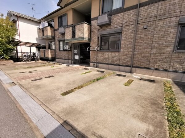 駐車場(カースペースがあります)