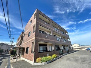カーサ・フィオーレI外観写真