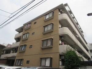 プラージュ高田馬場外観写真
