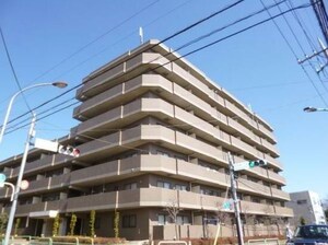 セントラルパレス外観写真