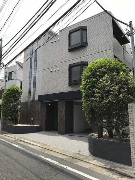 ユーコート中野外観写真