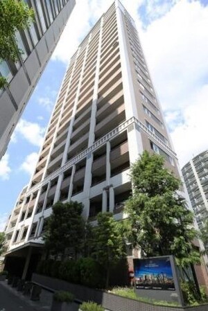 レグノ・セレーノ外観写真