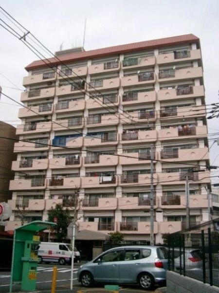 西落合ファミリーマンション外観写真