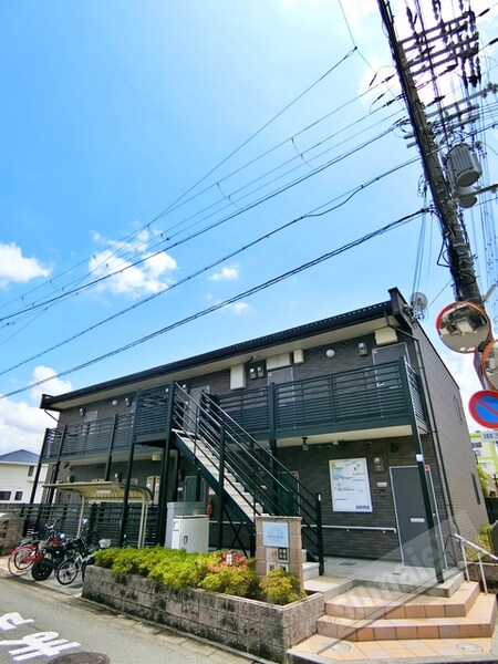 レオネクストメゾンエトワール外観写真