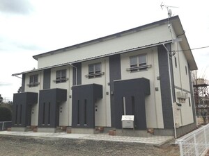Ｗｉｎｇ Ｃｏｕｒｔ　弐番館外観写真