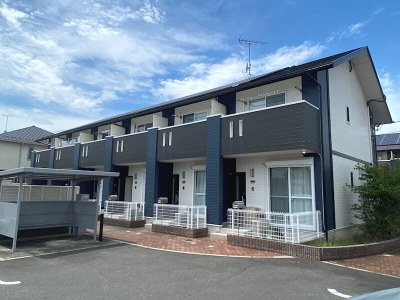 Ｅｌｖｉｔａの物件外観写真