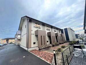 Ｃｅｓｔ　ｓｉ　ｂｏｎ　Ｂ（セシボン）外観写真