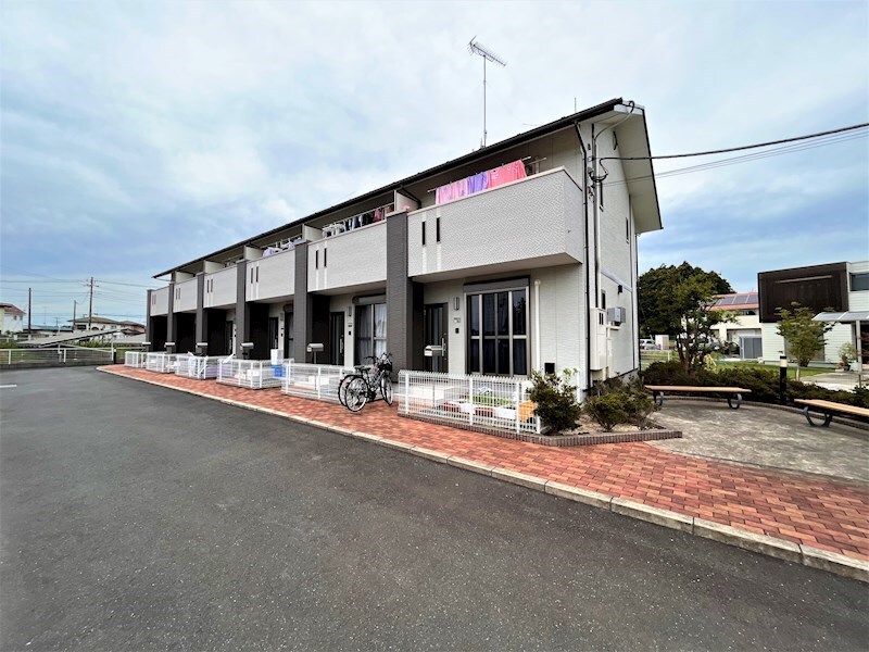 パストラルコーポの物件外観写真