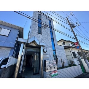 Rグレイスヒガシヤマ外観写真