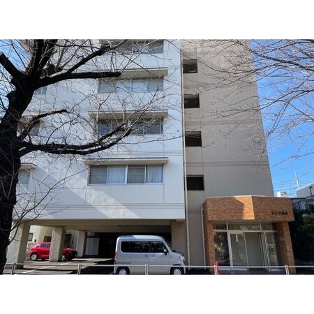 ハイツ荒川外観写真