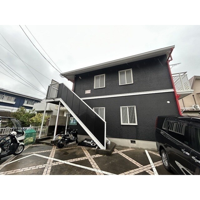 インペリアルハウスの物件外観写真