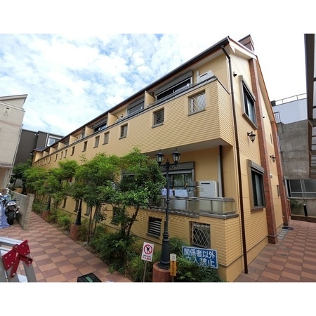 アーバングレース参番館外観写真